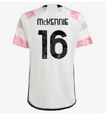 Juventus Weston McKennie #16 Replika Udebanetrøje 2023-24 Kortærmet
